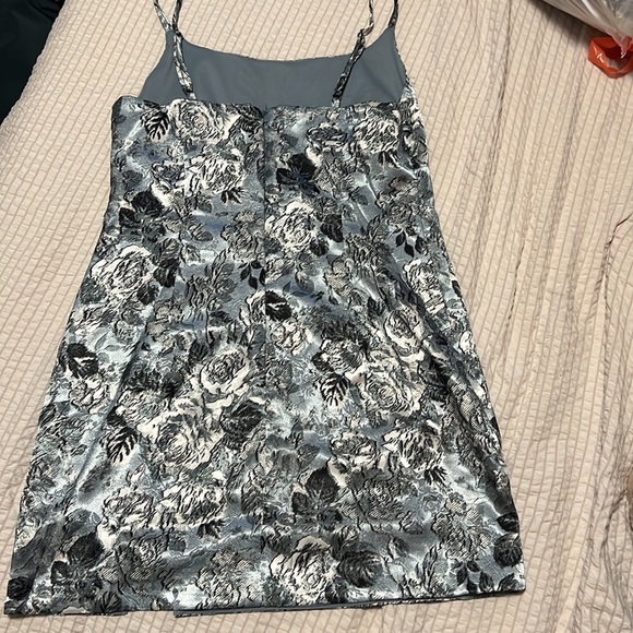 Blue Floral Dress Size M - Picture 2 of 3